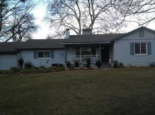 5117 Kovanda Ave, Carmichael, CA 95608