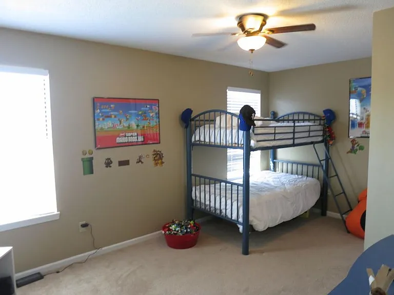 3604 Churchill Dr — Photo 13