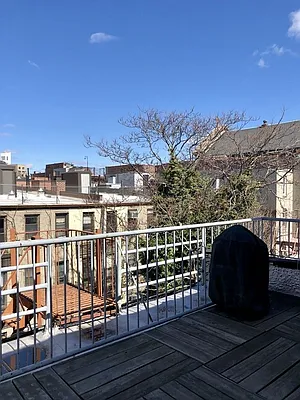 Rented by REAL New York | media 16