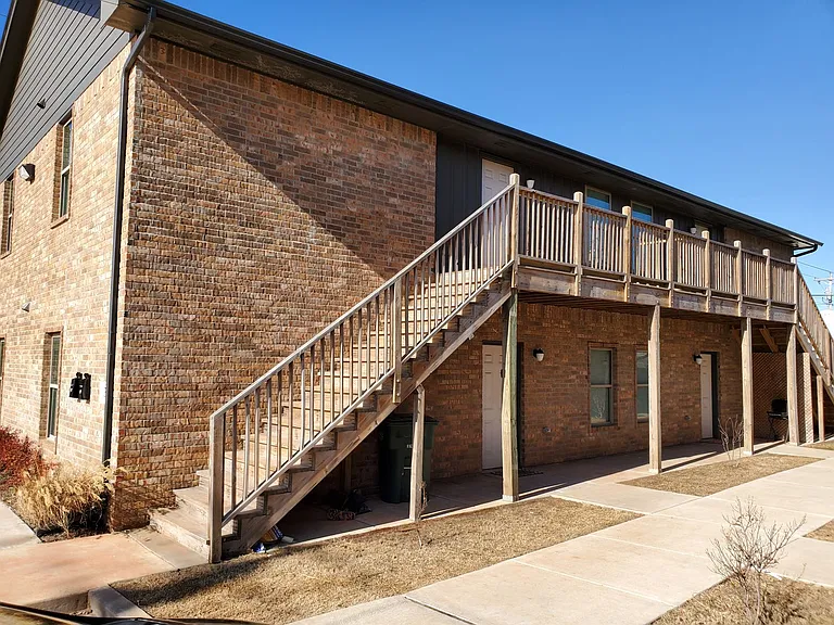 37 W Thatcher St — Photo 25