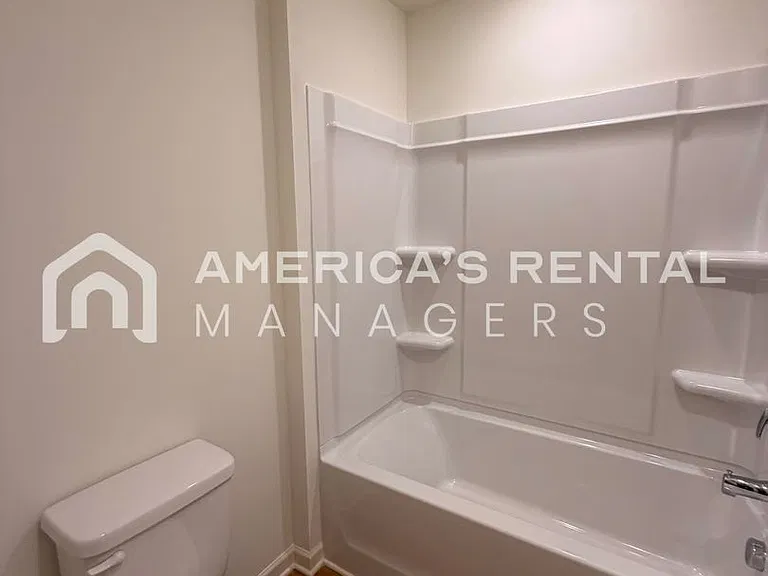2122 Addison Way SW — Photo 26
