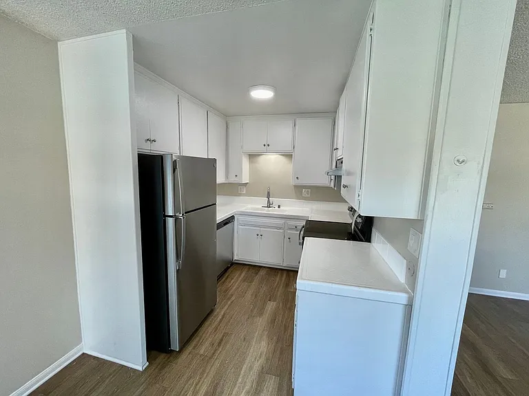 4485 Kansas St — Photo 5
