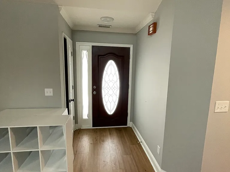 907 Downing Dr — Photo 5