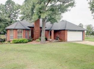 19316 Cardinal Creek Dr S, Harrah, OK 73045