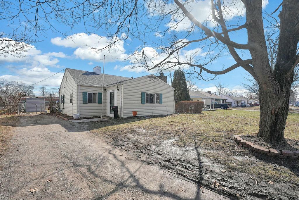Real estate listing image