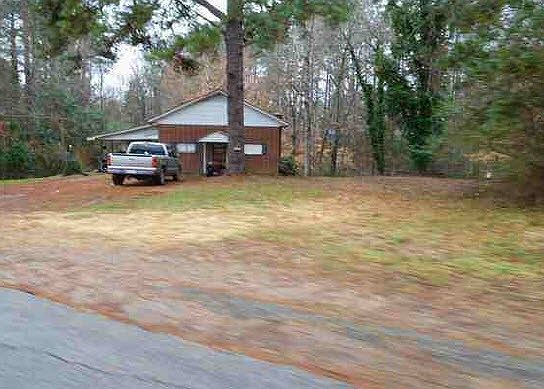 2nd image of 304 Watson Dr