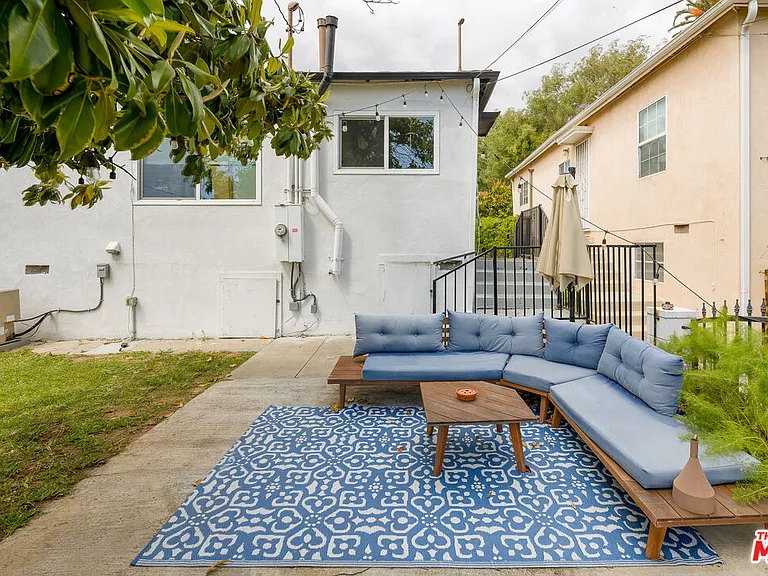 4540 Catalpa St — Photo 23