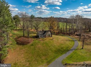 570 Lewisville Rd, Lincoln University, PA 19352