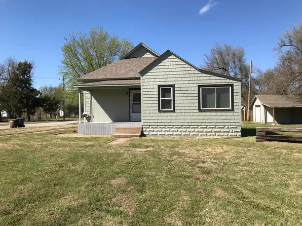 100 E Park St, Hutchinson, KS 67501