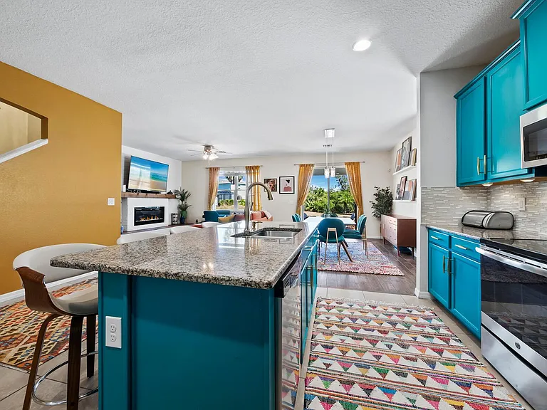 7918 Peaceful Par Dr — Photo 11