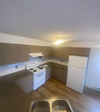 2nd image of 11240 104th Ave #201