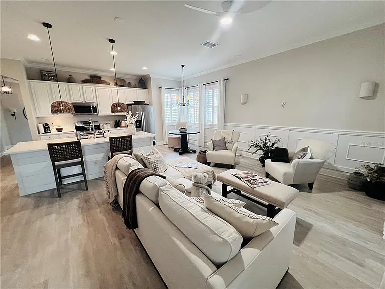 210 Latitude Pl — Photo 8