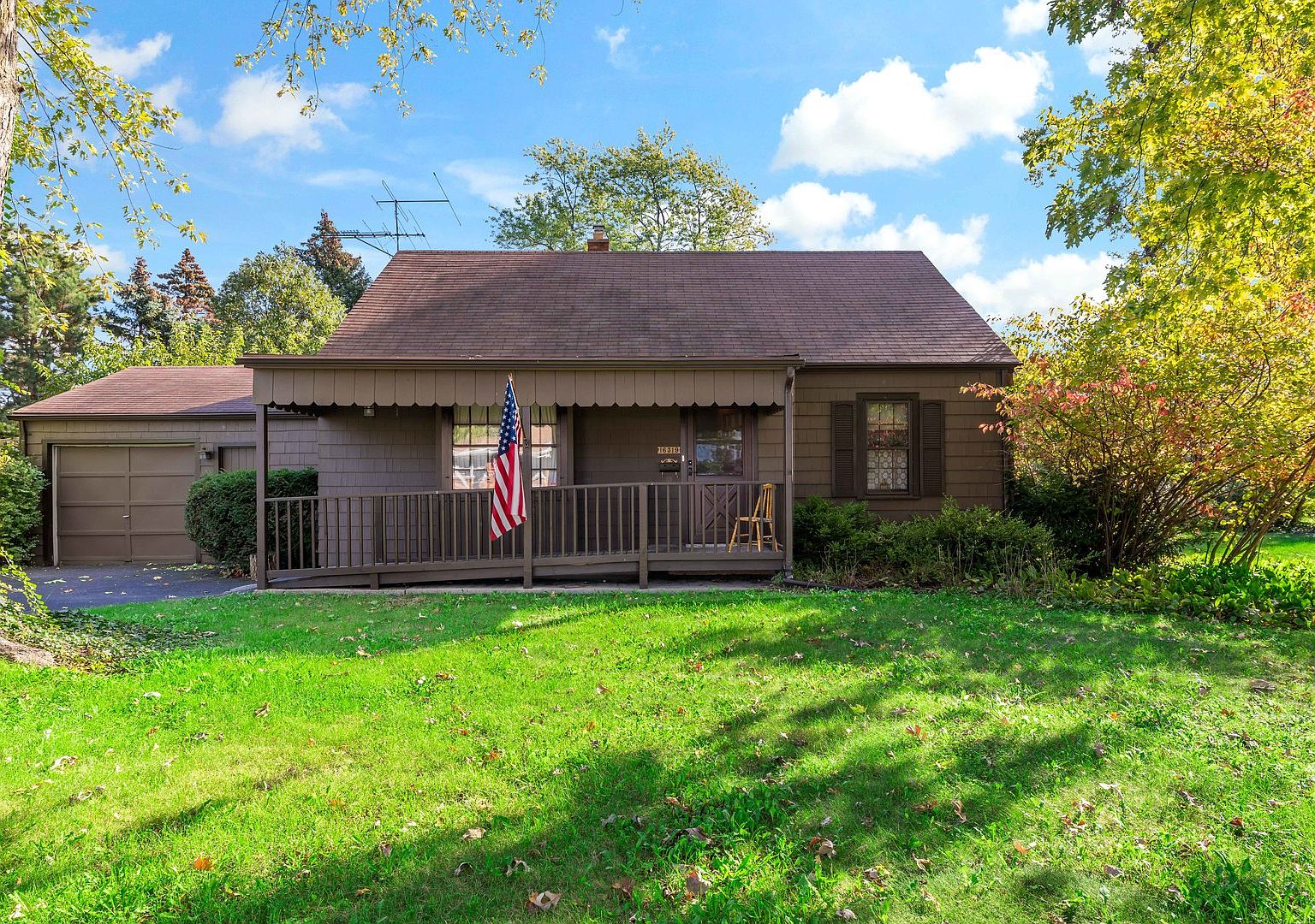 16319 School St, South Holland, IL 60473 Zillow