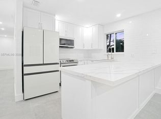 2850 SW 24th St #2850, Miami, FL 33145