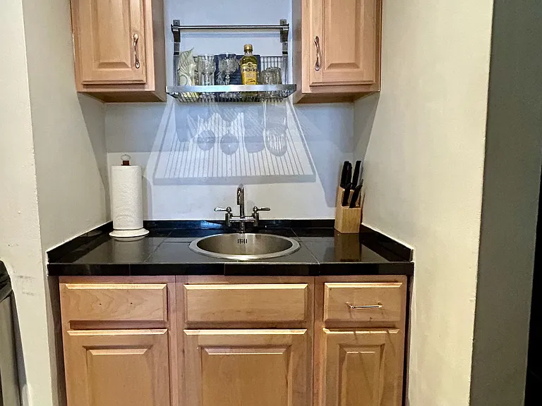 59 Myrtle St #7 — Photo 2