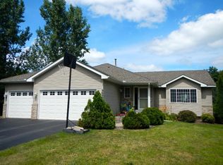 9606 273rd St, Chisago City, MN 55013