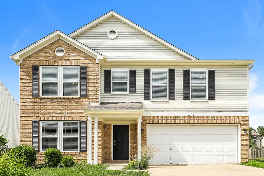 3 bed, 2.5 bath, 2830 sqft, $2,160 — Photo 1