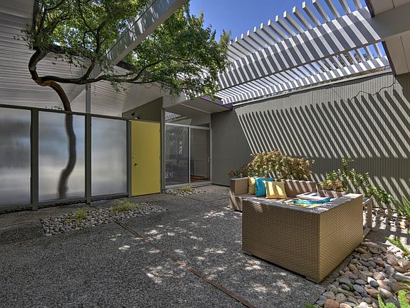 5th image of 3423 Cork Oak Way