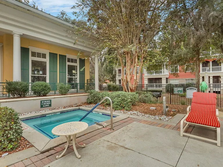 1733 Whitemarsh Way — Photo 32