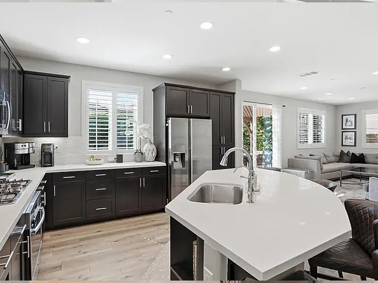 687 Sage Brook Ct — Photo 4