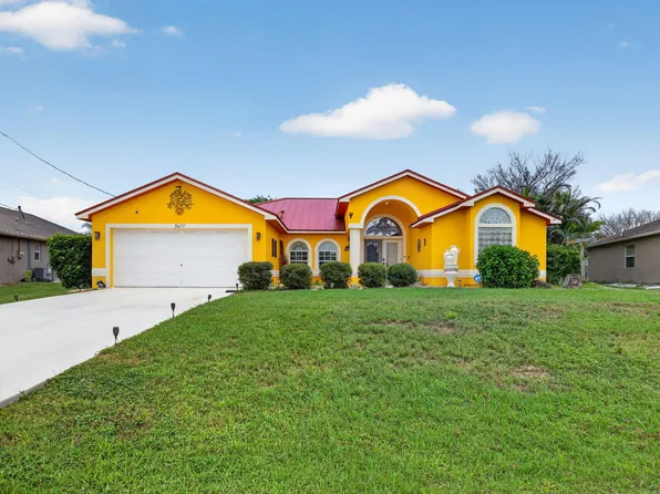 3077 SE Galt Cir, Port Saint Lucie, FL 34984