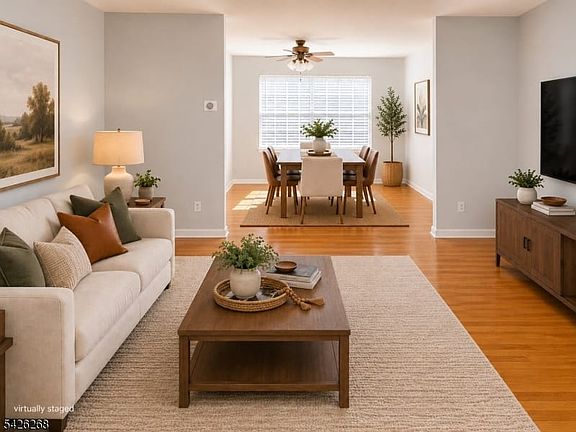 4th image of 800 Old Springfield Ave APT 19