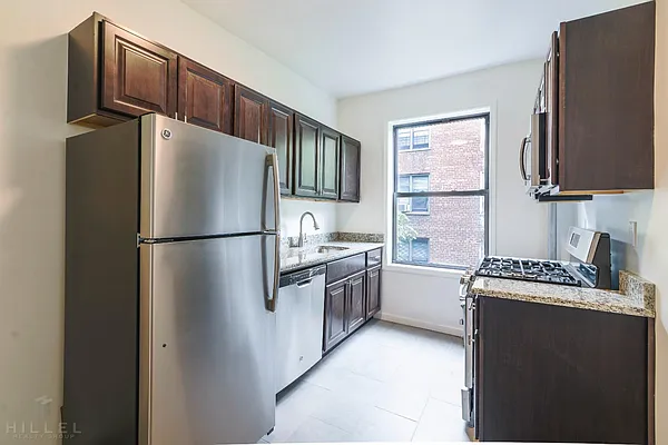 Rented by Hillel Realty Group | media 1