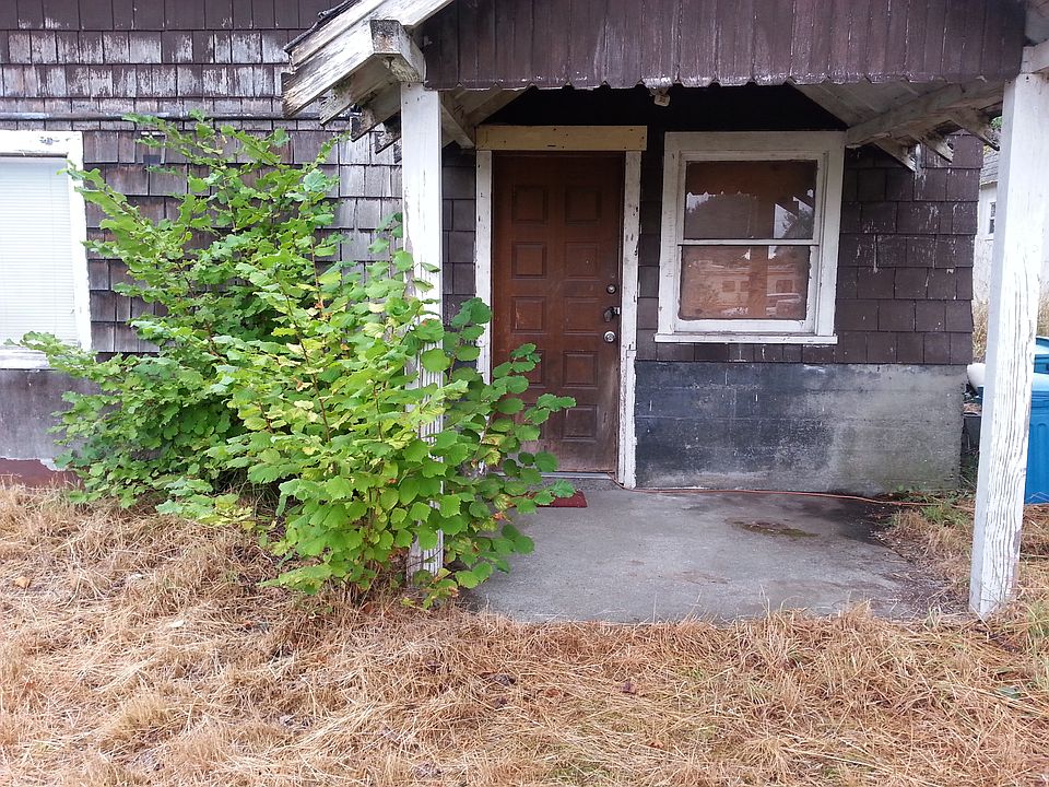 1st image of 3001 Bridgeport Way W