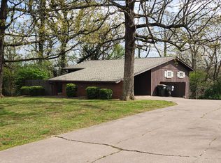 118 Mitchell Dr, Madisonville, KY 42431