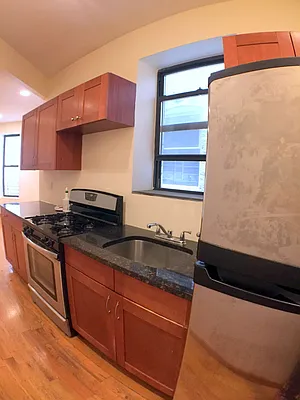 Rented by Uptown Flats LLC | media 4