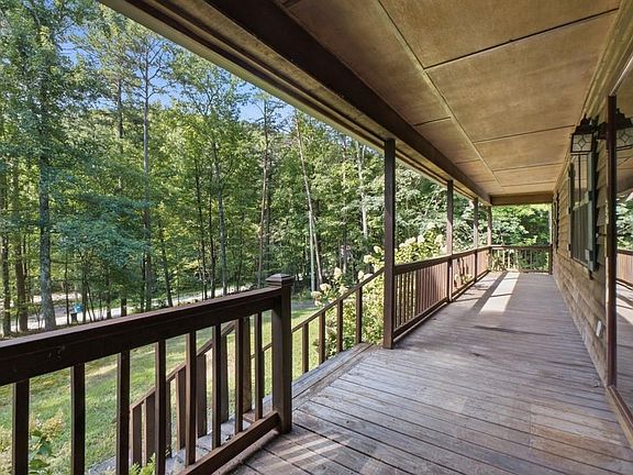 4th image of 854 Williams Rd