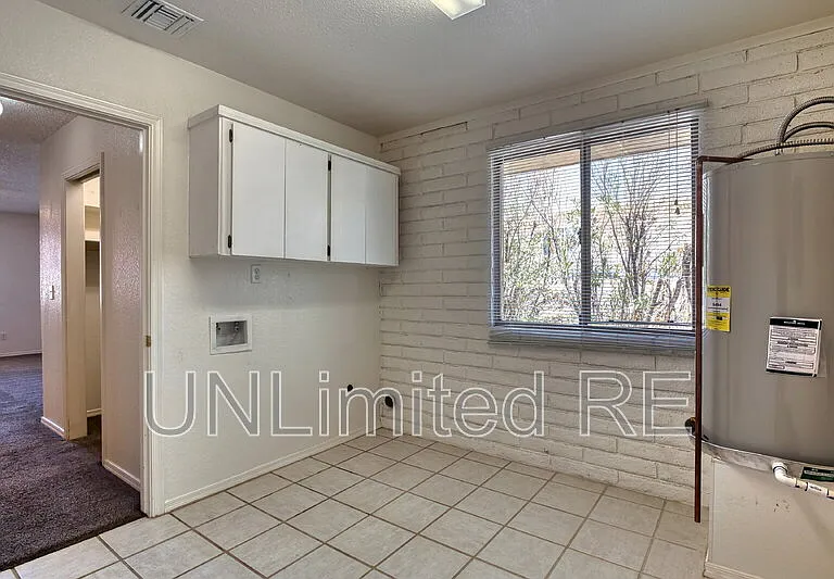 2980 Winterhaven Dr — Photo 18