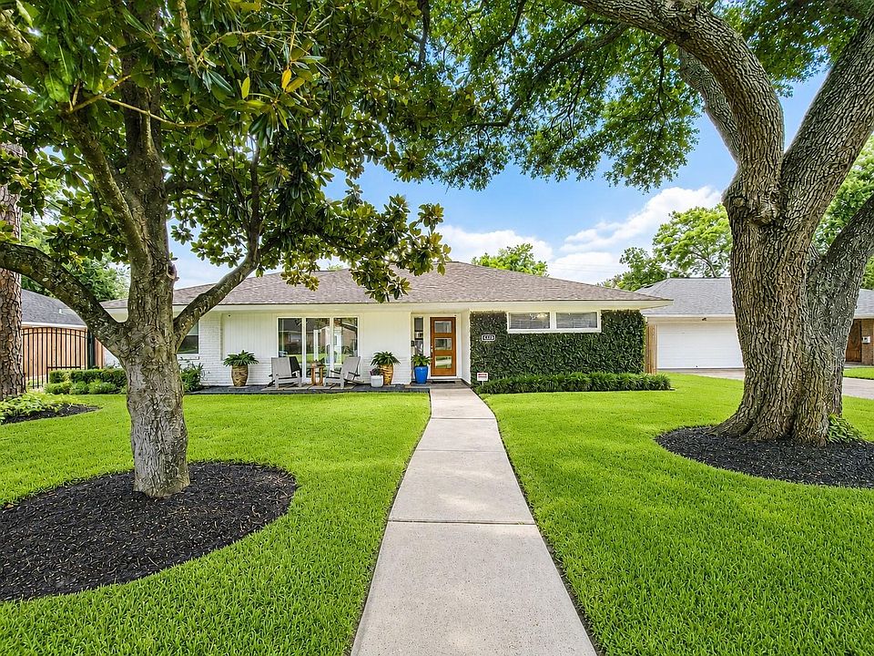 1st image of 4326 Briarbend Dr