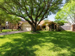 4150 Cedar Dr, Grapevine, TX 76051