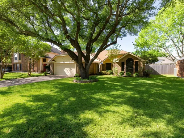 4150 Cedar Dr, Grapevine, TX 76051