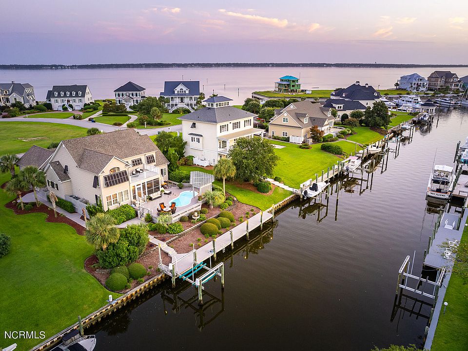 5220 Driftwood Lane, Morehead City, NC 28557 Zillow