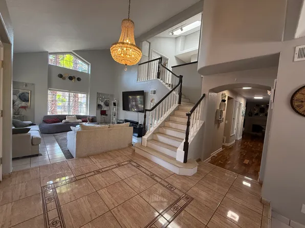 360 Camino Parque, Oceanside, CA 92057