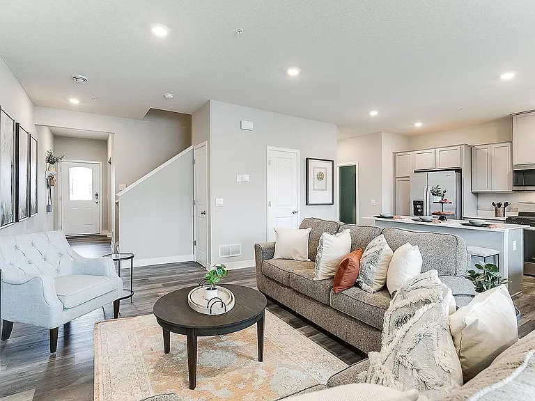 5107 Stable View Dr — Photo 5