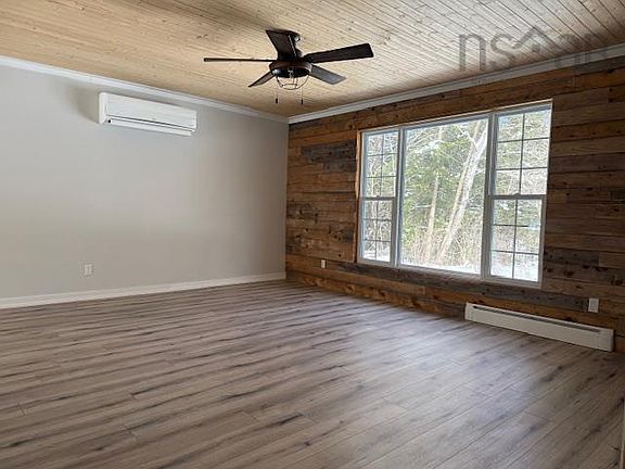 5th image of 1040 Conquerall Mills Rd