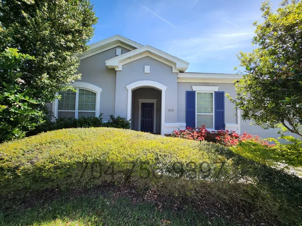 315 Howland Dr, Ponte Vedra, FL 32081