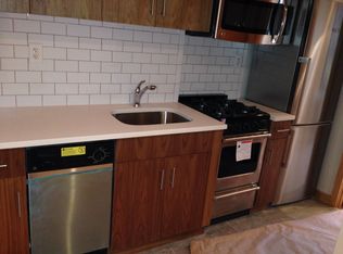 42 Henry St, Brooklyn, NY 11201
