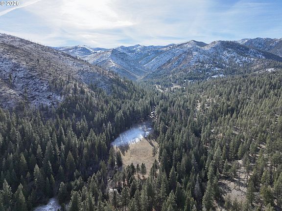 5th image of 25855 Pine Creek Rd