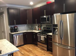 2124 Carpenter St, Philadelphia, PA 19146