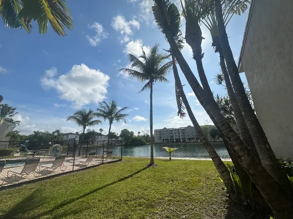 21121 SW 85th Ave, Cutler Bay, FL