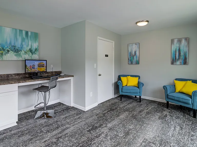 Bradford Pointe — Photo 17