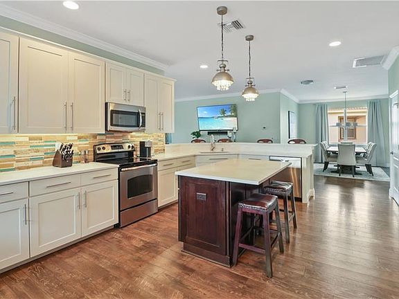 4th image of 21561 Bella Terra BLVD