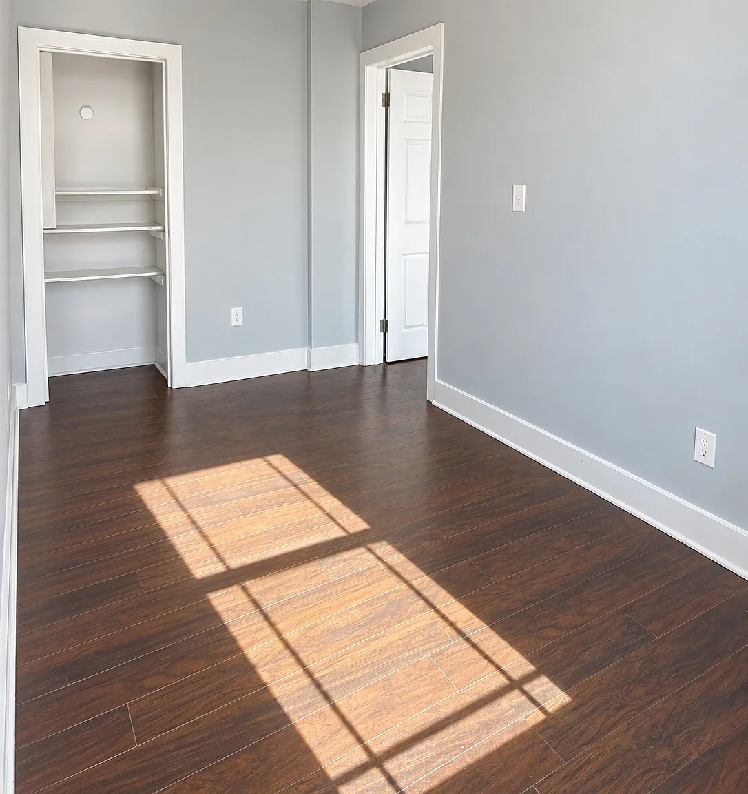 3 bed, $2,200 — Photo 4