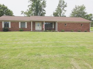 215 Otten Ln, Anna, IL 62906