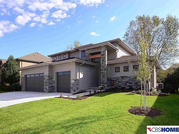 2nd image of 3217 N 162nd Avenue Cir