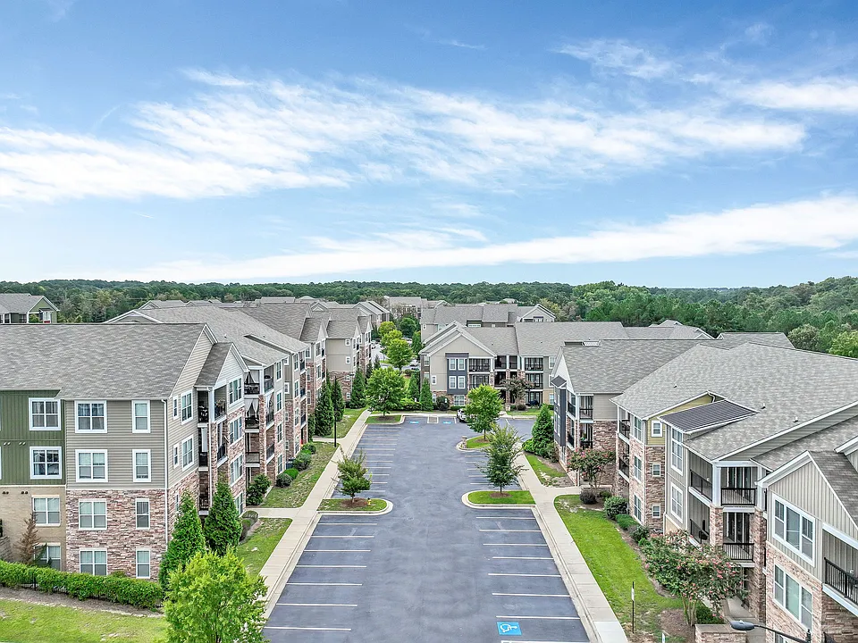 Addison Ridge Apartments